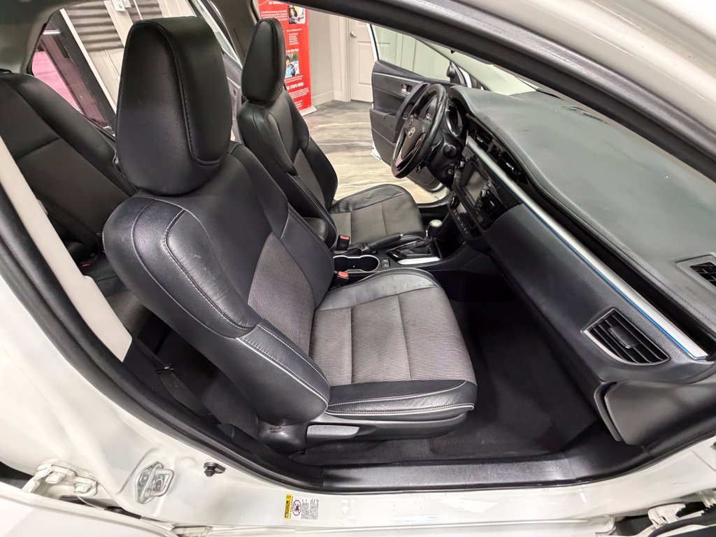 Used 2016 Toyota Corolla S FWD image 40