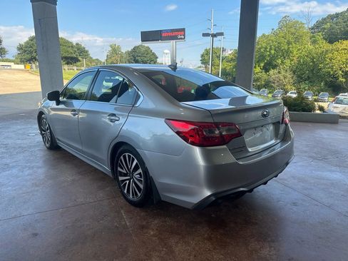 Used 2019 Subaru Legacy 2.5i Premium image 4