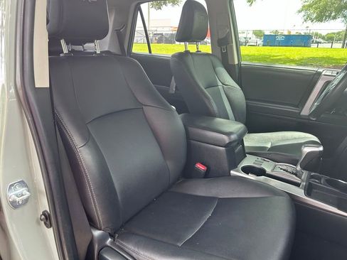 Used 2022 Toyota 4Runner TRD Sport w/ Technology Package RWD image 16