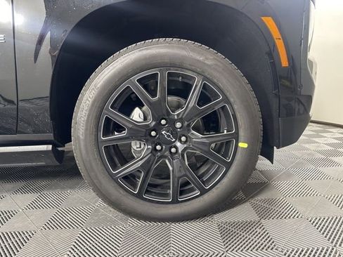 New 2026 Chevrolet Tahoe High Country AWD/4WD image 9