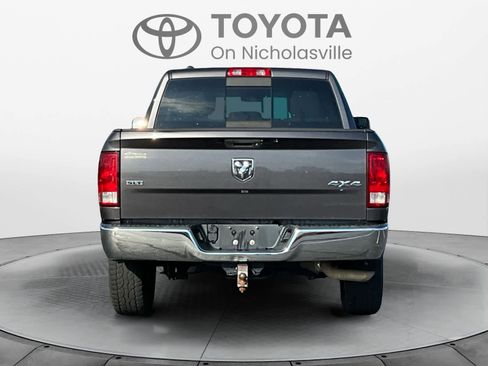 Used 2018 RAM 1500 Classic SLT image 5