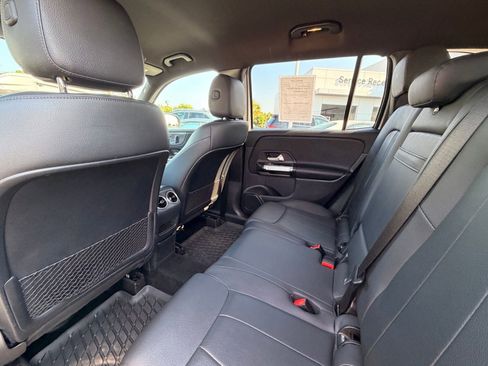 Used 2022 Mercedes-Benz GLB 250 image 14