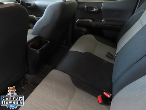 Used 2023 Toyota Tacoma TRD Sport w/ Technology Package image 24