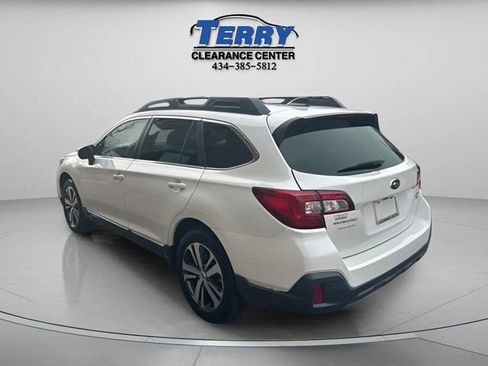 Used 2019 Subaru Outback 2.5i Limited image 4
