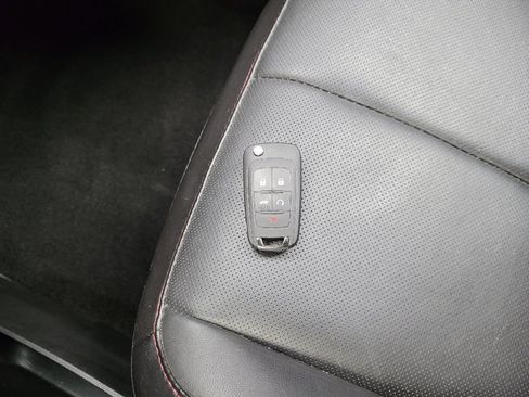 Used 2016 GMC Terrain SLT w/ Open Road Package image 32