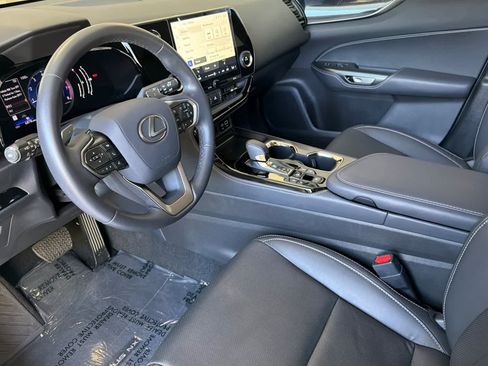 Certified 2026 Lexus NX 350 AWD w/ Accessory Package (2T) image 11