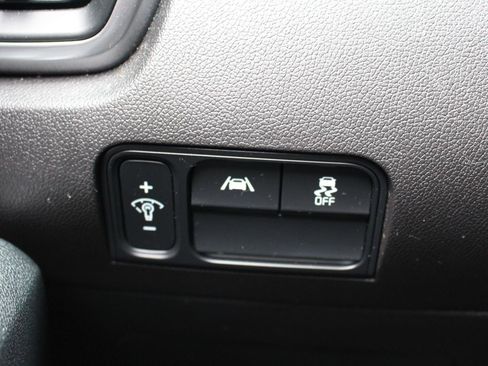 Used 2023 Kia Sorento S w/ Panoramic Sunroof Package image 24