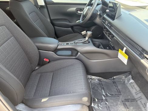 Used 2026 Honda HR-V LX image 16