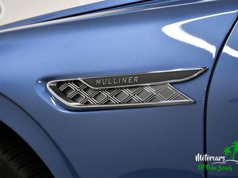 Used 2023 Bentley Flying Spur W12 image 5