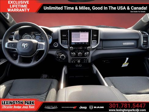 New 2025 RAM 1500 Big Horn AWD/4WD image 5