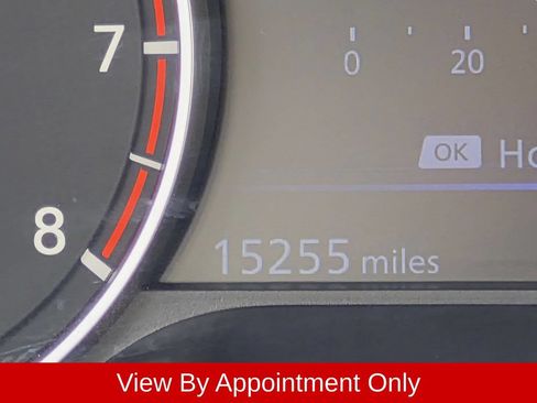 Used 2025 Nissan Altima 2.5 SV FWD image 15