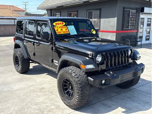 Used 2018 Jeep Wrangler Unlimited Sport S AWD/4WD image 51