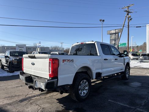 Used 2023 Ford F250 XLT w/ FX4 Off-Road Package image 6