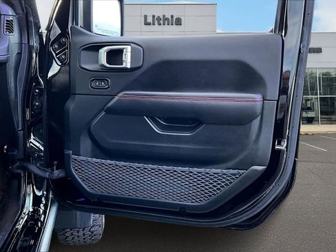 Used 2024 Jeep Wrangler Unlimited Rubicon image 29