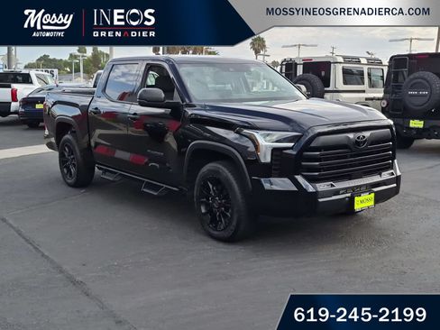 Used 2022 Toyota Tundra SR5 RWD image 2