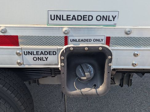 Certified 2024 Ford E-450 and Econoline 450 Super Duty w/ Power Windows & Locks Group RWD image 20