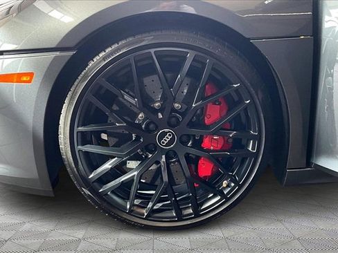 Used 2018 Audi R8 V10 plus image 8