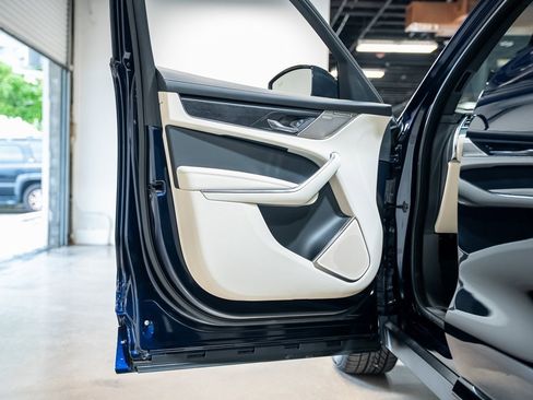 Used 2025 Jaguar F-PACE R-Dynamic S image 52