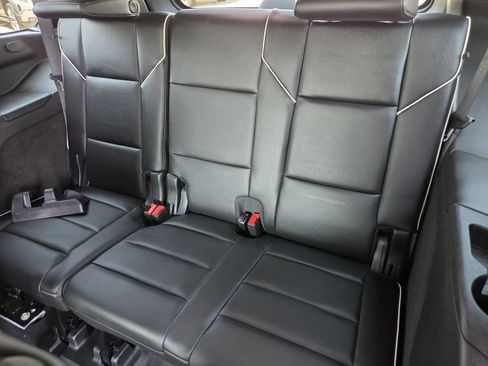 Used 2023 Cadillac Escalade Premium Luxury w/ LPO, Floor Liner Package AWD/4WD image 16