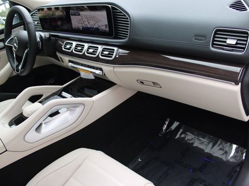 Used 2026 Mercedes-Benz GLE 450 4MATIC Coupe image 37