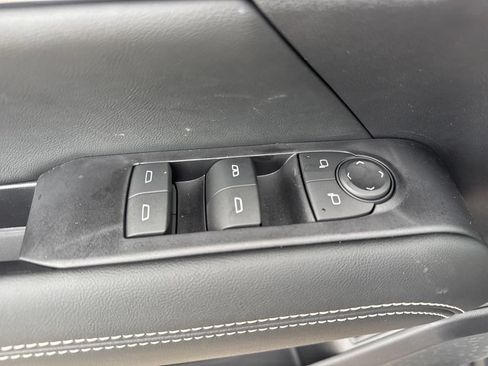 New 2027 GMC Terrain Elevation w/ Elevation Premium Package AWD/4WD image 15