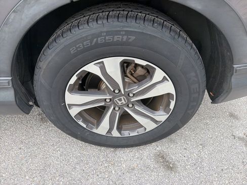 Used 2018 Honda CR-V LX image 4