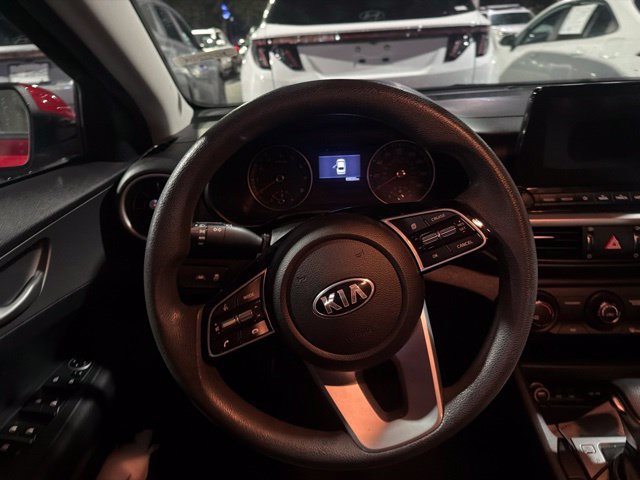 Used 2020 Kia Forte LXS FWD image 9