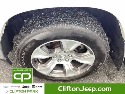 Used 2020 RAM 1500 Laramie image 29