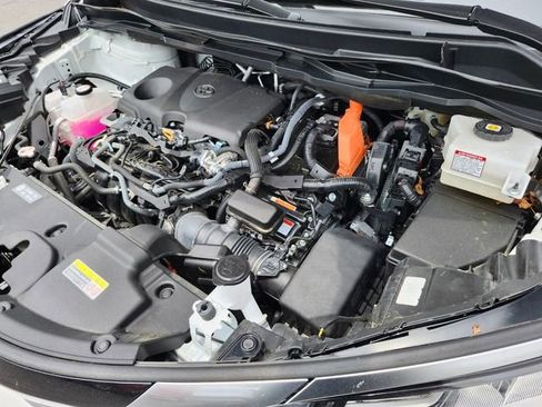 Used 2024 Toyota Sienna Limited AWD/4WD image 29