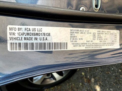 Certified 2021 Jeep Cherokee Limited image 29