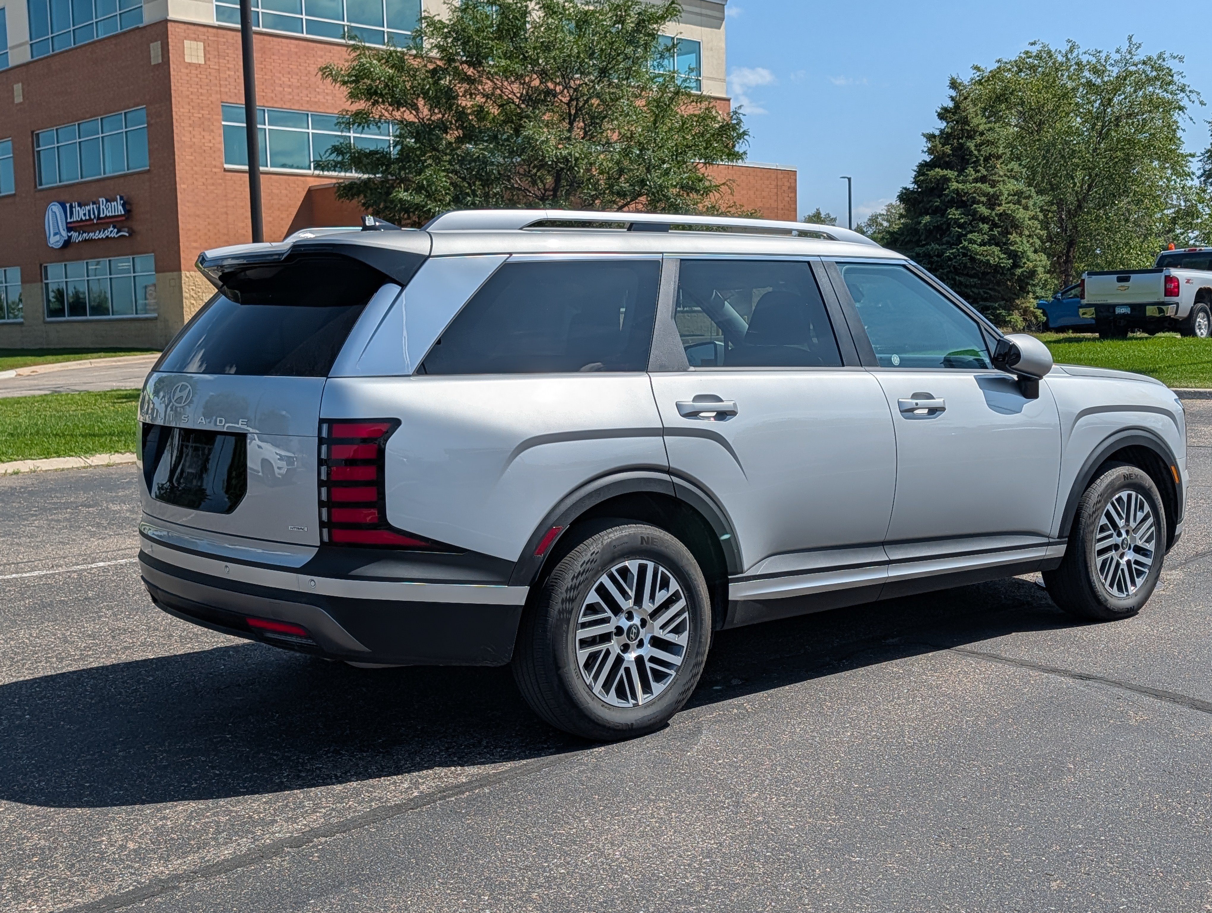 Used 2026 Hyundai Palisade SEL AWD/4WD image 5