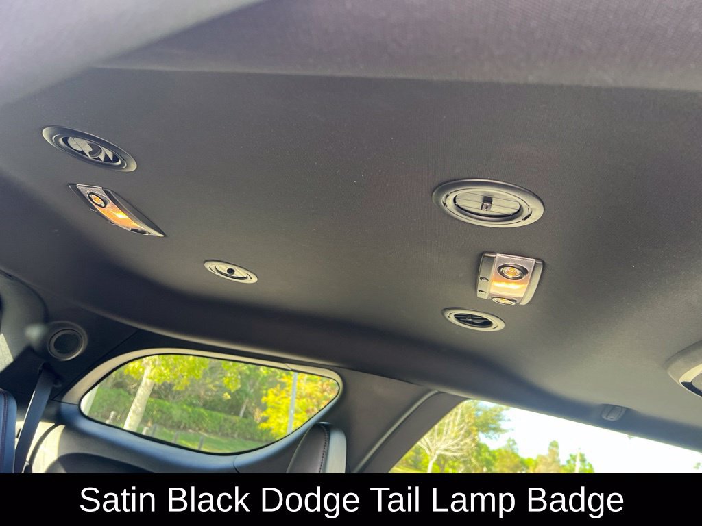 Used 2024 Dodge Durango R/T RWD image 16