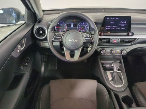 Used 2023 Kia Forte LXS FWD image 16