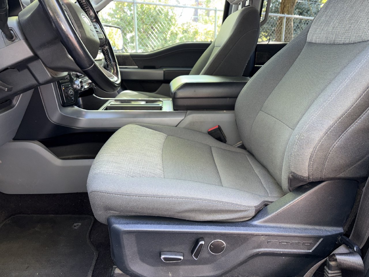 Used 2021 Ford F150 XLT w/ Equipment Group 302A High AWD/4WD image 17