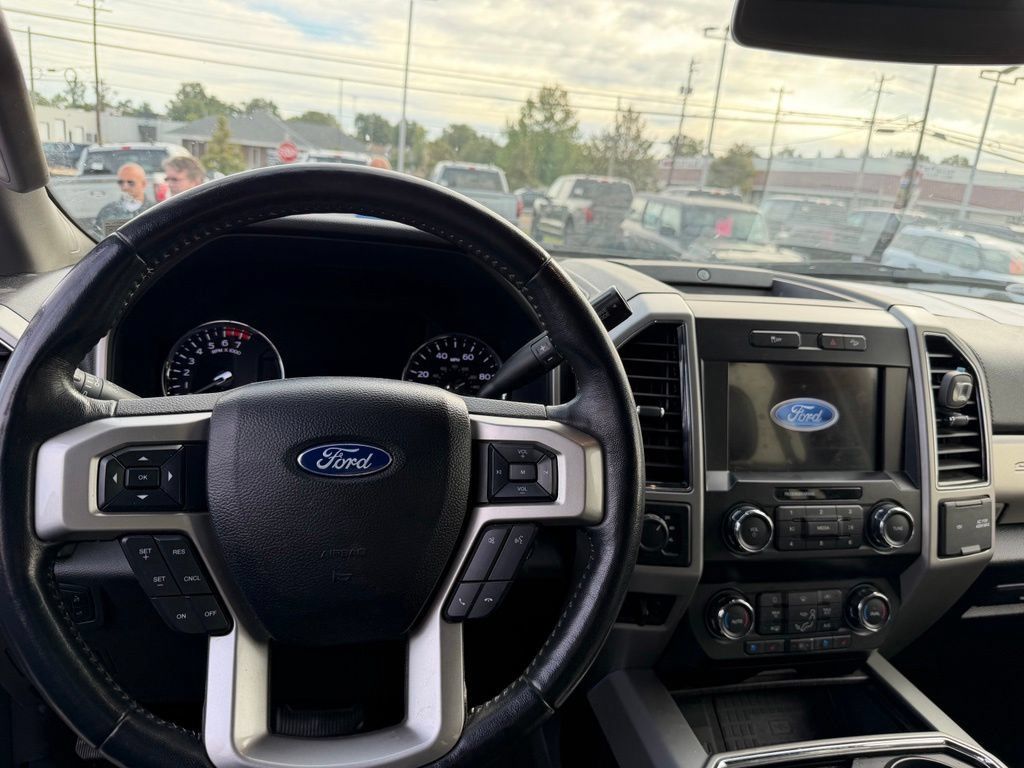 Used 2021 Ford F250 Lariat AWD/4WD image 12