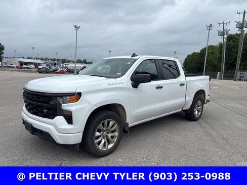 Used 2023 Chevrolet Silverado 1500 Custom RWD image 3