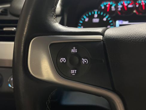 Used 2017 GMC Yukon SLE image 18