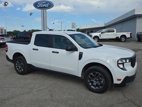 Used 2026 Ford Maverick XLT AWD/4WD image 2