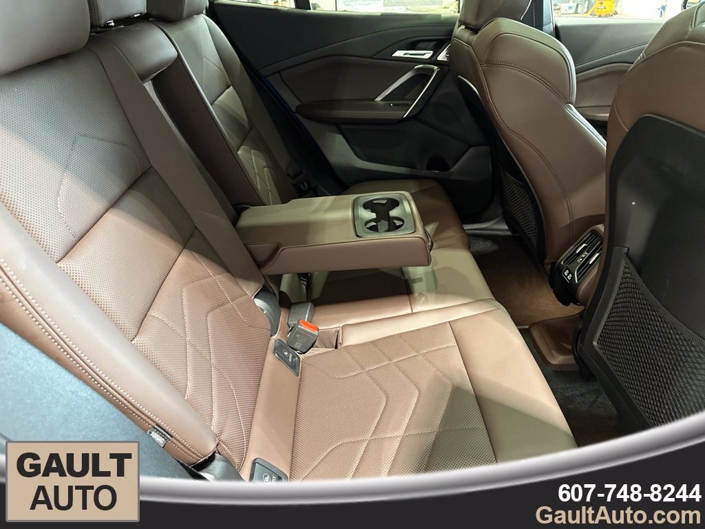 Used 2024 BMW X2 xDrive28i w/ Premium Package AWD/4WD image 19