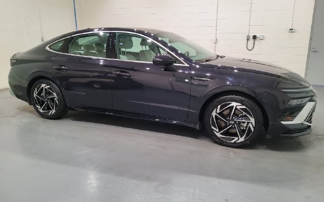 Used 2024 Hyundai Sonata SEL w/ Convenience Package FWD image 10