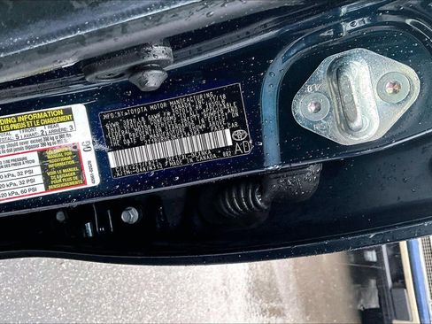 Used 2019 Toyota Corolla LE image 26