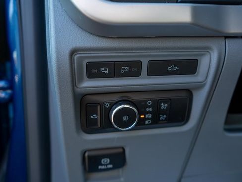 Used 2022 Ford F150 XLT w/ Equipment Group 302A High image 19