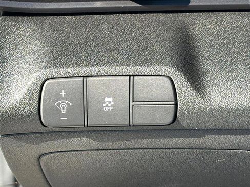 New 2026 Hyundai Elantra Sport image 14