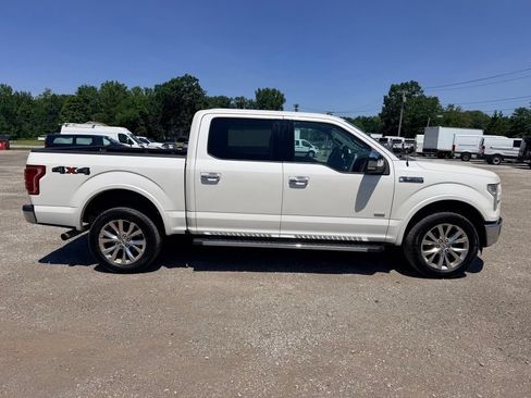 Used 2015 Ford F150 Lariat w/ Equipment Group 502A Luxury AWD/4WD image 8