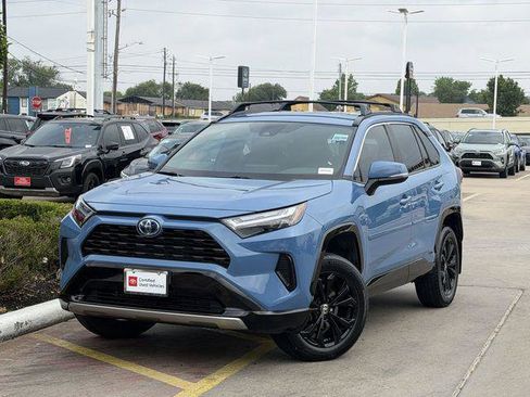 Certified 2024 Toyota RAV4 SE AWD/4WD image 2