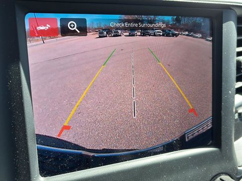 Used 2024 RAM 2500 Big Horn w/ Bed Utility Group image 12