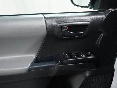Certified 2023 Toyota Tacoma SR image 19