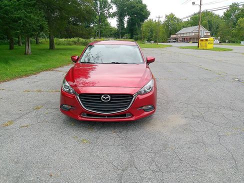 Used 2017 MAZDA MAZDA3 Sport FWD image 3