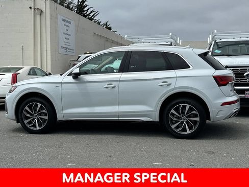 Used 2023 Audi Q5 2.0T Premium w/ Convenience Package AWD/4WD image 6