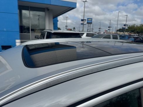 Used 2019 BMW X5 xDrive40i w/ Luxury Seating Package image 12